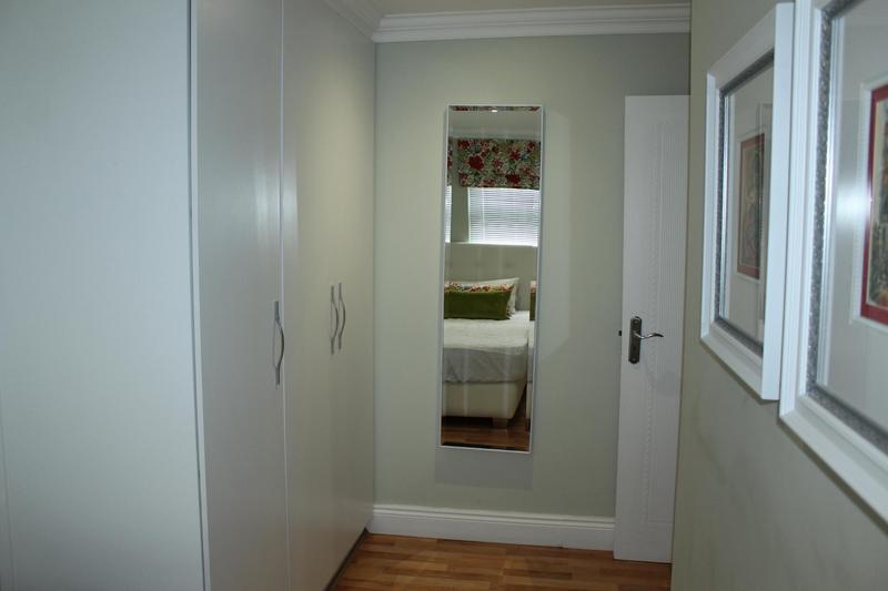 To Let 2 Bedroom Property for Rent in Avondale Western Cape